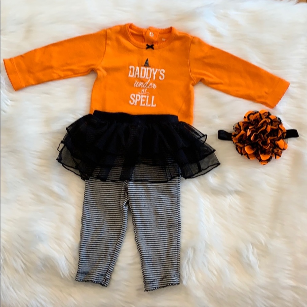 Carter’s Halloween outfit